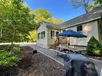 "Coastal Retreat" at Seaglass Village Cottages