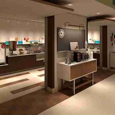 Holiday Inn Express & Suites Lake Charles South Casino Area Dining/Meeting Rooms