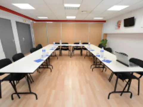 レジドホテル リヨン パール デュー リヨンのホテル