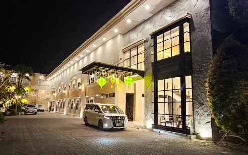 Hotel Sentral Jombang Hotels in Peterongan