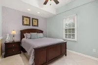 Beautiful Budget Oasis & Pup-Friendly Oceanside Retreat! Walk-in Shower & More!