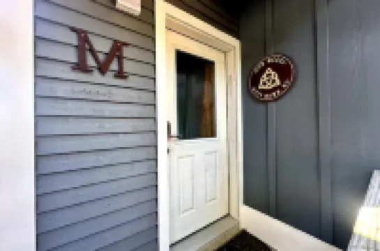 H2OMG - WIE Houses - Pod Messi