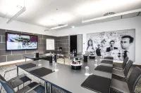 Wellings Parkhotel Hotels in Geldern