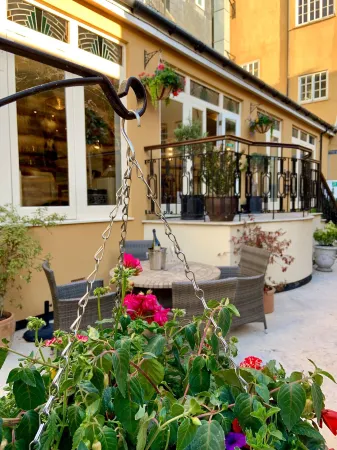 St Giles House Hotel Отели в г. Хеллесдон