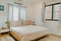 Peace Lofts and Apartments Hotels in Carmen