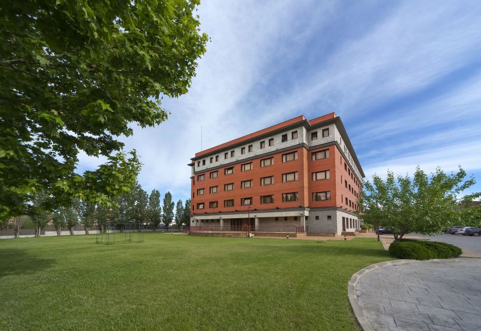 hotel overview picture