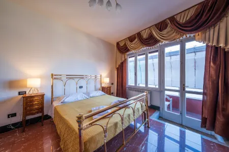 BBC Christian Bed & Breakfast Отели рядом с достопримечательностью «Пизанский музей старинных кораблей»