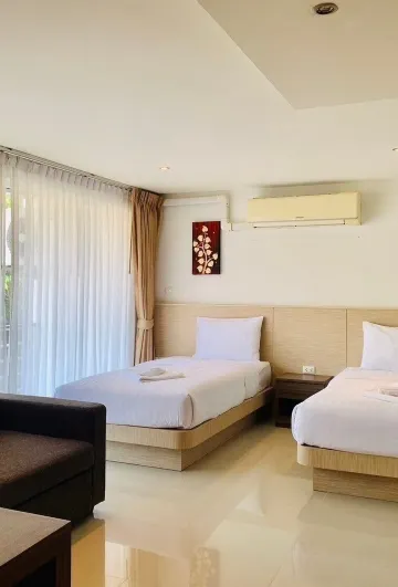 ห้องสำหรับครอบครัวพร้อมวิวสระว่ายน้ำ