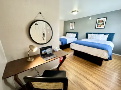 โรงแรมแอชแลนด์ - ออริกอน