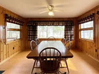 Mountain Springs Lake Resort Hotel di Bartonsville