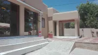 D&K Guest House Hotel di Maun