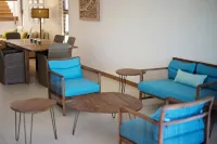 Coral Bay by Dream Escapes - parking