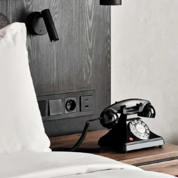 Radisson RED Hotel & Radisson RED Apartments, Kraków Отели рядом с достопримечательностью «Прадник Червоный»