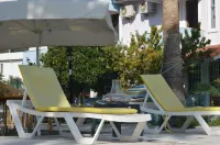 Erasmus Apart Hotel