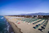Villa Pallina with Pool - Happy Rentals