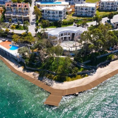Roseıra Beach Resort