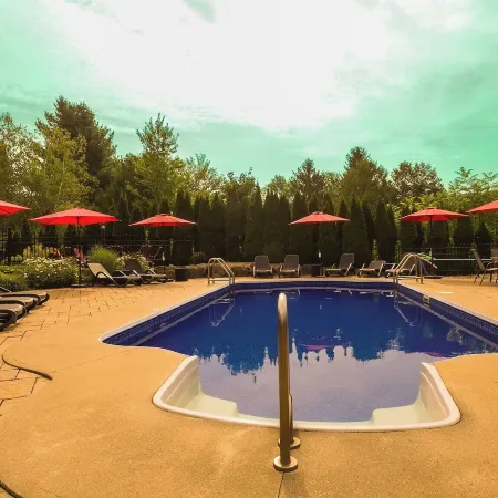 Champlain Condo 202