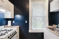 518 | 10% OFF | Updated 1BR in Historical Home | Complete Amenities & Fast WiFi