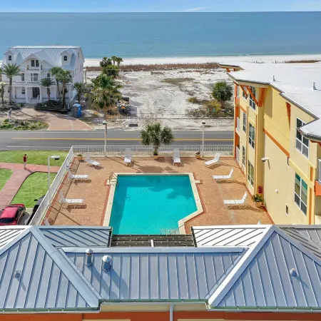 Summerhouse 203 by Pristine Properties Vacation Rentals