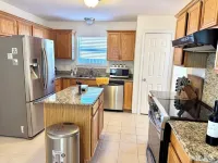Charming 3-bedroom house with WiFi, AC in welcoming Duncanville