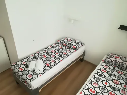 Top Line Apartments - Airport Shuttle