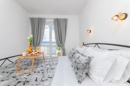 Apartments Tino Отели в г. Sutivan