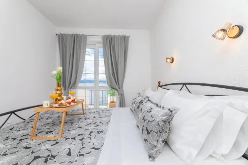 Apartments Tino