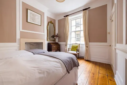 Spacious & Homely Georgian Town House Central Bath - Villas