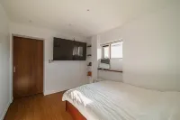 Woljeong Place