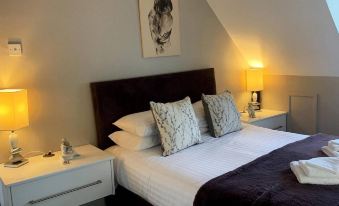 Warrenpoint Countryside House-3Bedroom- Private Garden