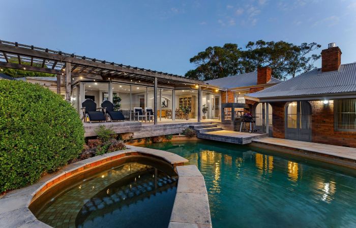 Tranquil Estate with Pool Heated Spa   Gardens