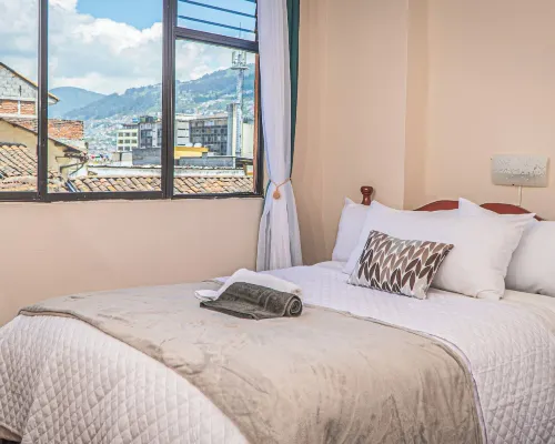 Ukuku Hostel & Rooftop - Quito Hoteles cerca de Tranvía aéreo