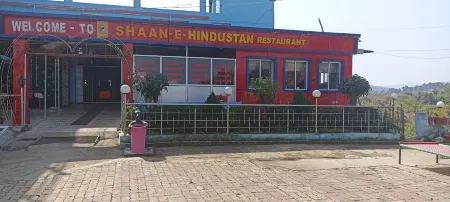 Hindustan Hotel Отели в г. Дханбад