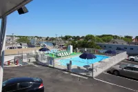 Ocean Street Inn on Hyannis Harbor