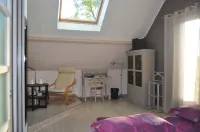 Les Acacias Hotel a Cannes-ecluse