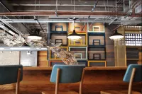 The Chicago Hotel Collection River North