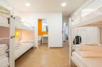 Benarrabá Hostel