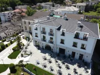 ホテル ファンタジー ジロカストラのホテル