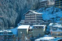 Alpenhof by AlpenTravel