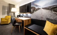 Alpenhotel Schlüssel Hotels near Gütsch-Express