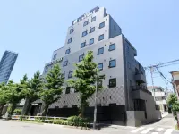 호텔 라이브맥스 하치오지 에키마에 소카 대학 주변 호텔