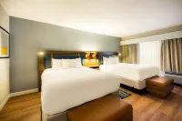 Sonesta Select Philadelphia Airport Hotels near Penrose Plaza Shopping Center