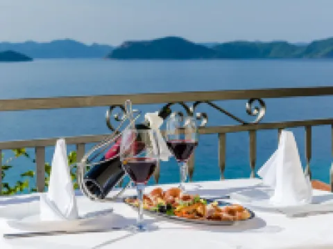 Apartments Cypress Sea Cove Hotels in Slano