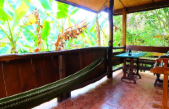 Malee's Nature Lovers Bungalows - Parkering