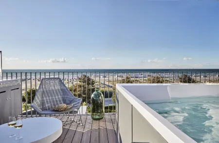 Baltic Hideaways Beach Hotel Warnemünde Отели в г. Варнемюнде