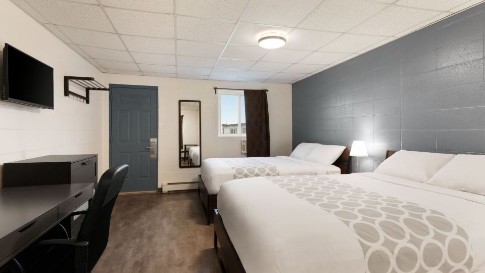 Howard Johnson by Wyndham Grande Prairie