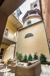 Puccini Penthouse with Terrace Inside Lucca