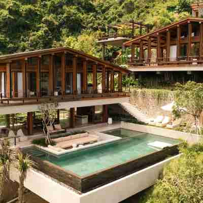 Tampah Hills Hotel Exterior