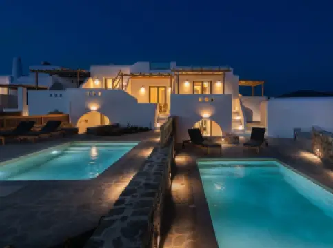 ミラベル ラグジュアリー ビラズ