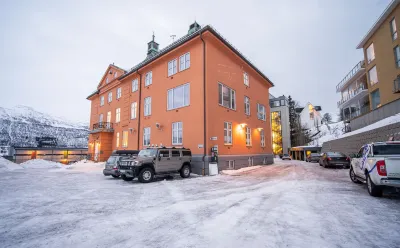 Enter St Elisabeth Suites & Spa Hotels in Тромсе